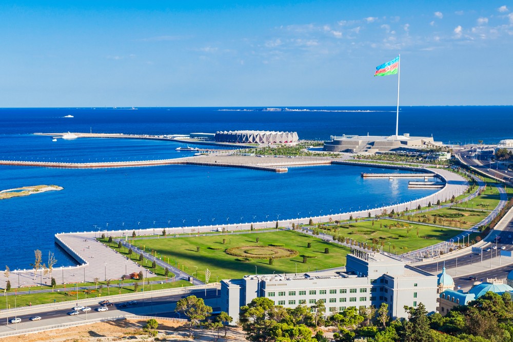 Kaukasusrundreise: In Baku beginnen oder dort enden?